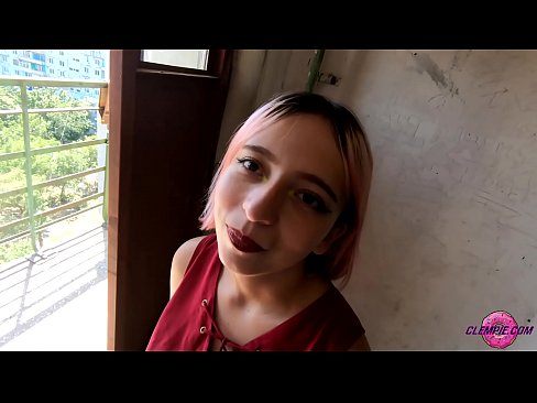 ❤️ Dareenka Ardayga ayaa ka nuugay qof qalaad oo dibadda jooga - Cum on wajigiisa ❌ anaga ❌